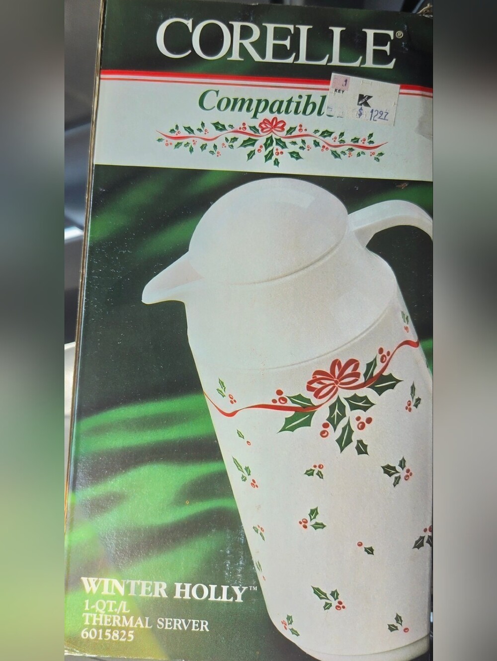 Vintage 1992 Corelle Winter Holly 1 Qt Thermal Server NEW Never Used Christmas